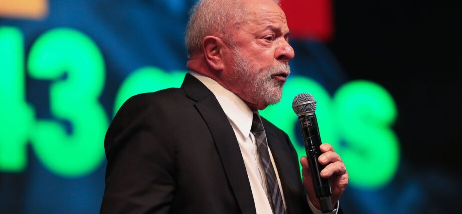 “Vocês podem ter a tranquilidade de que vamos resolver o problema”, disse Lula