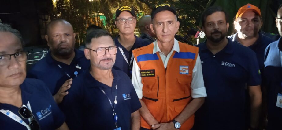 Coren-SP e Cofen acompanham iniciativas da Marinha, do Governo Federal e da Prefeitura de São Sebastião no suporte às vítimas dos deslizamentos